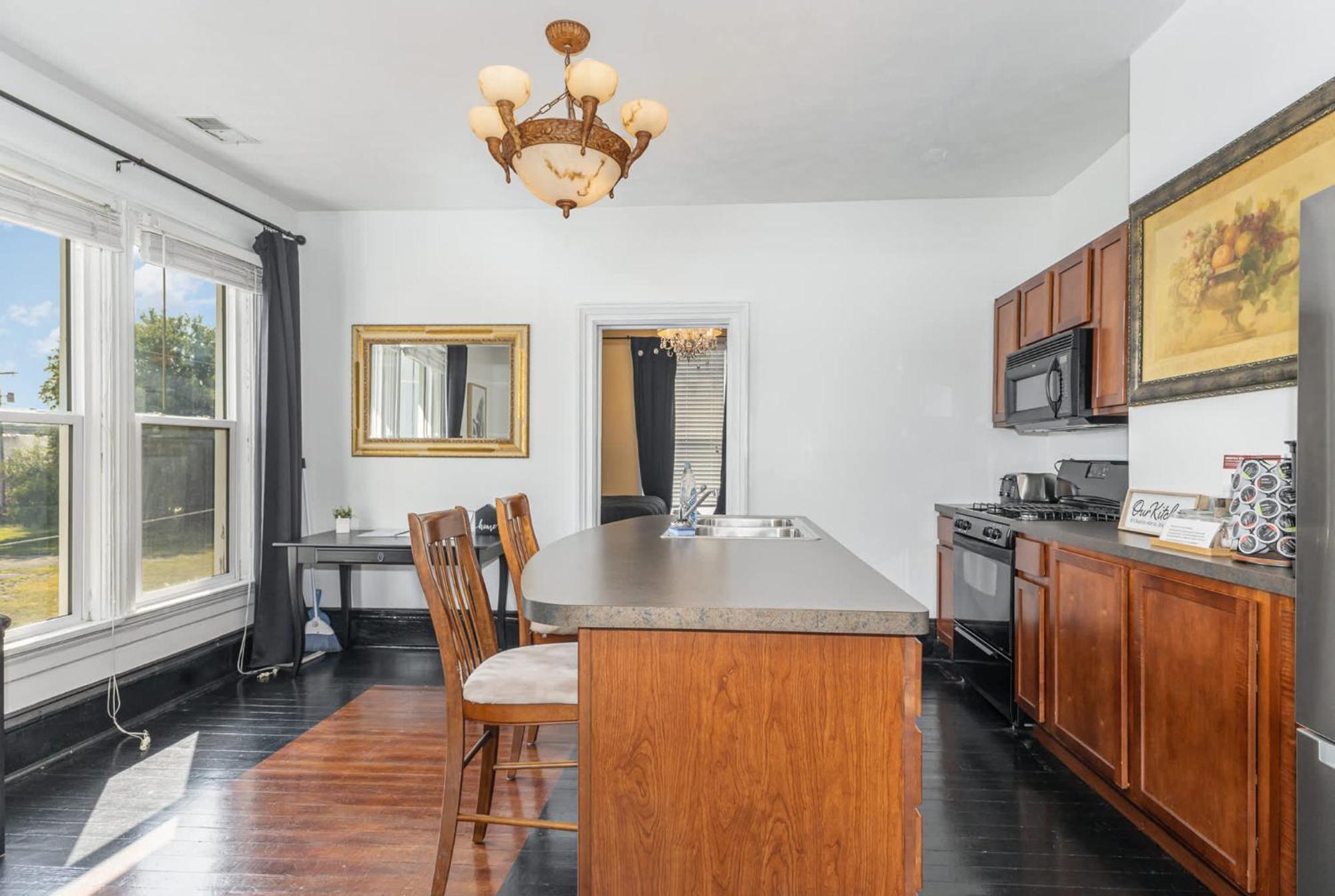 Spacious Upstairs 1Bed- Walking Distance To Beach Outlet Mall Michigan City Kültér fotó